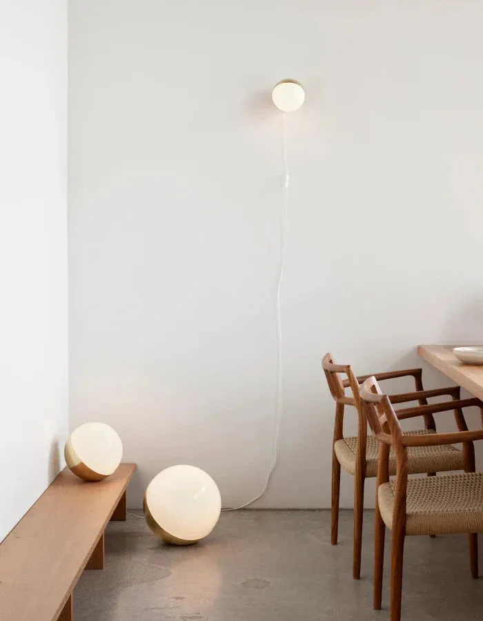 Louis Poulsen Vl Studio Wall Lamp ø15 Cm, Brass
