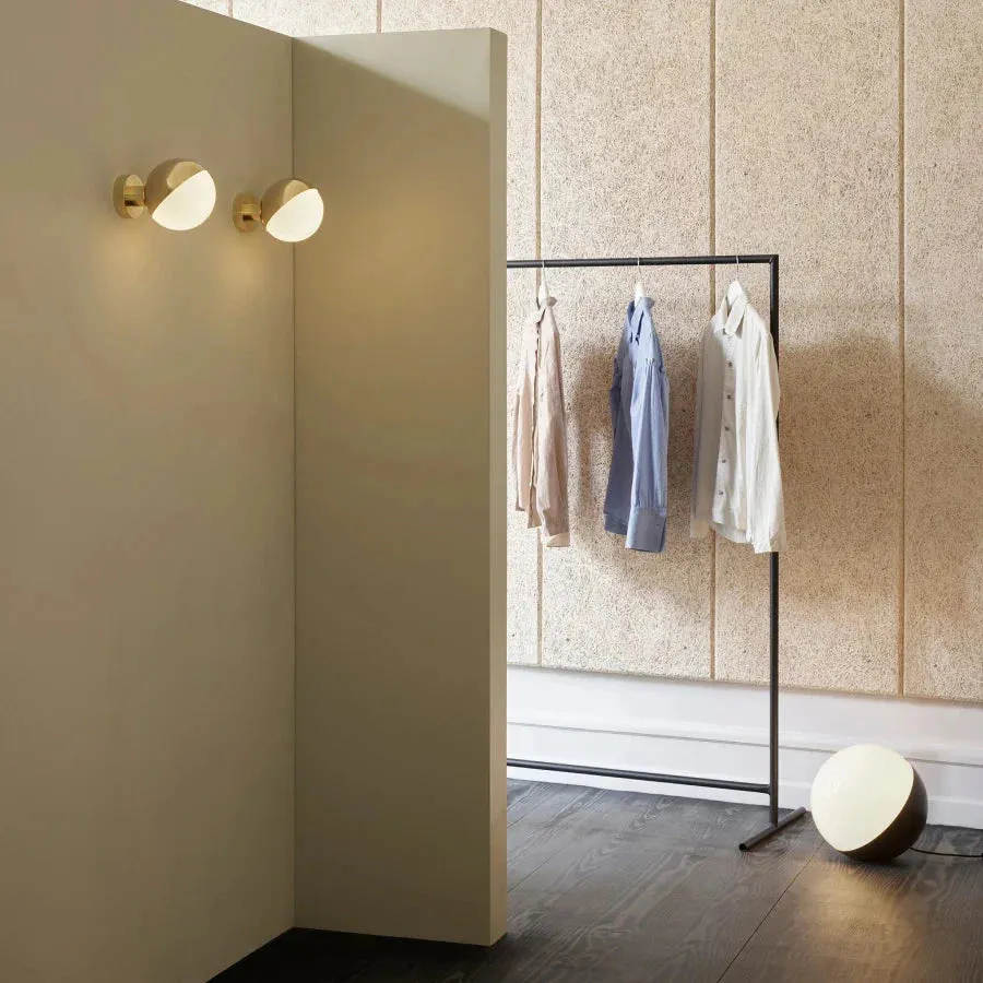 Louis Poulsen Vl Studio Wall Lamp ø15 Cm, Brass