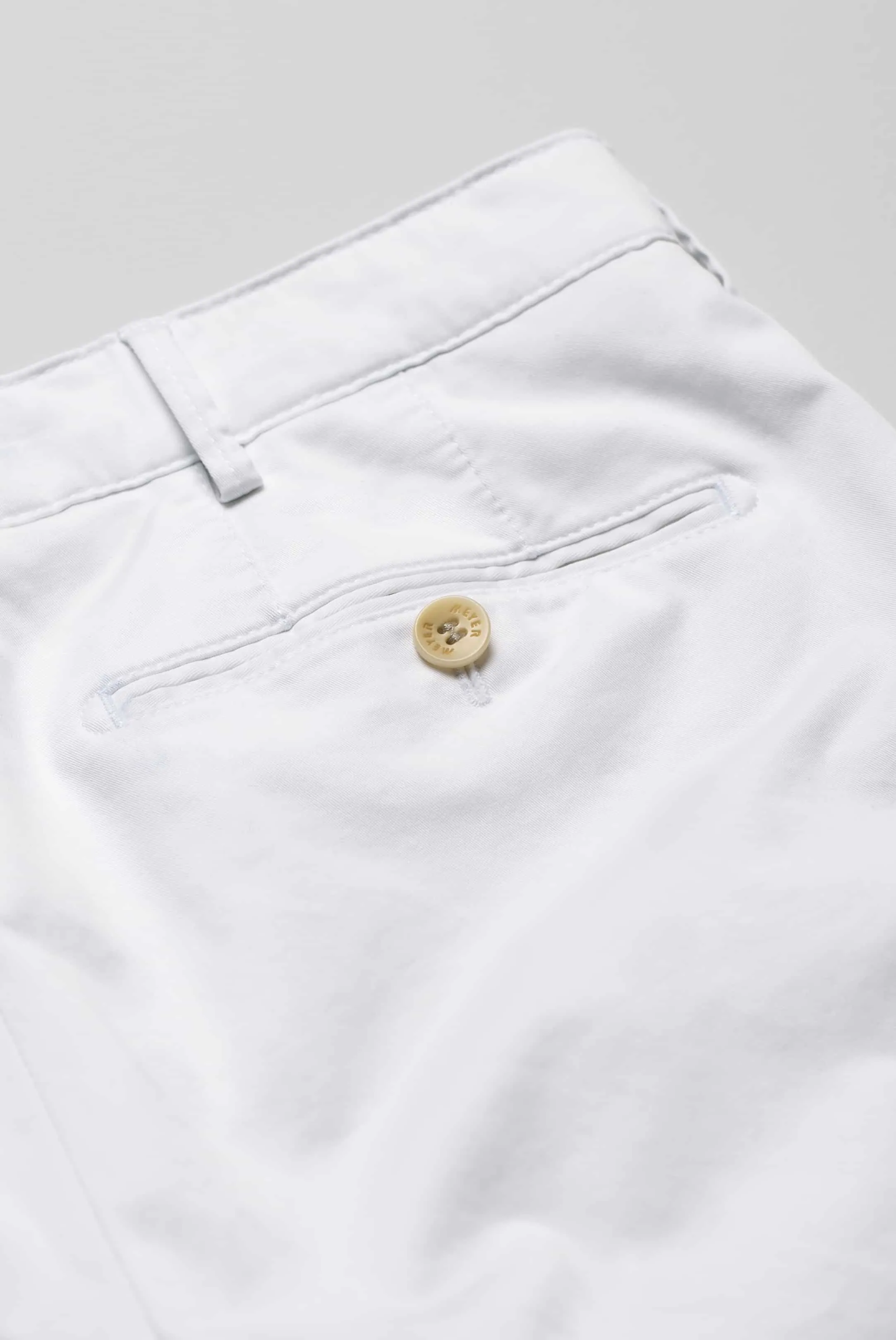 Meyer B-Palma Chino Bermuda Shorts White